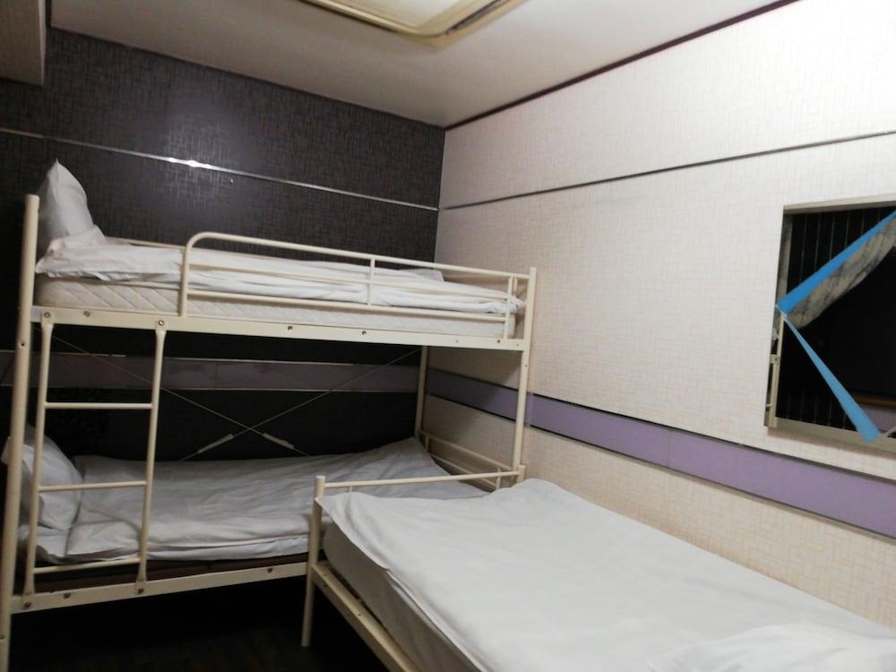 Family & Bakpak Tokyo Hostel Ngoại thất bức ảnh