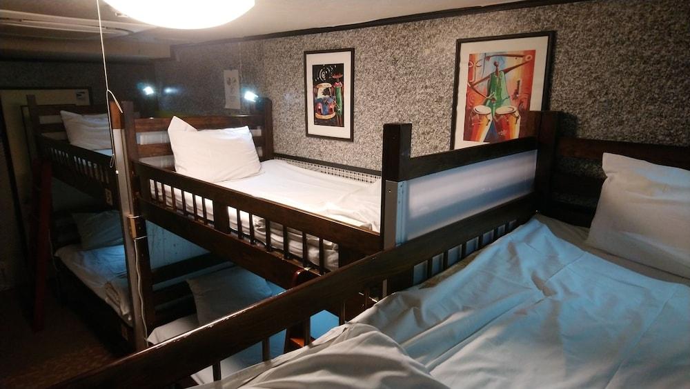 Family & Bakpak Tokyo Hostel Ngoại thất bức ảnh