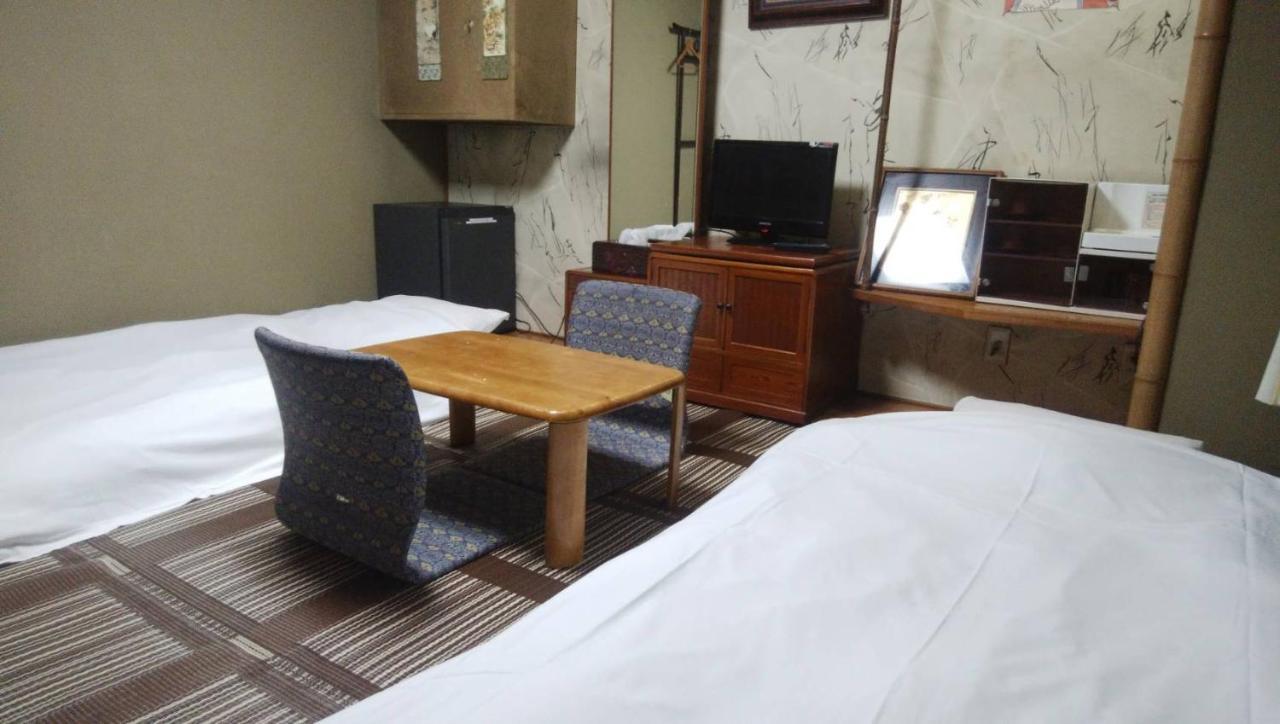 Family & Bakpak Tokyo Hostel Ngoại thất bức ảnh