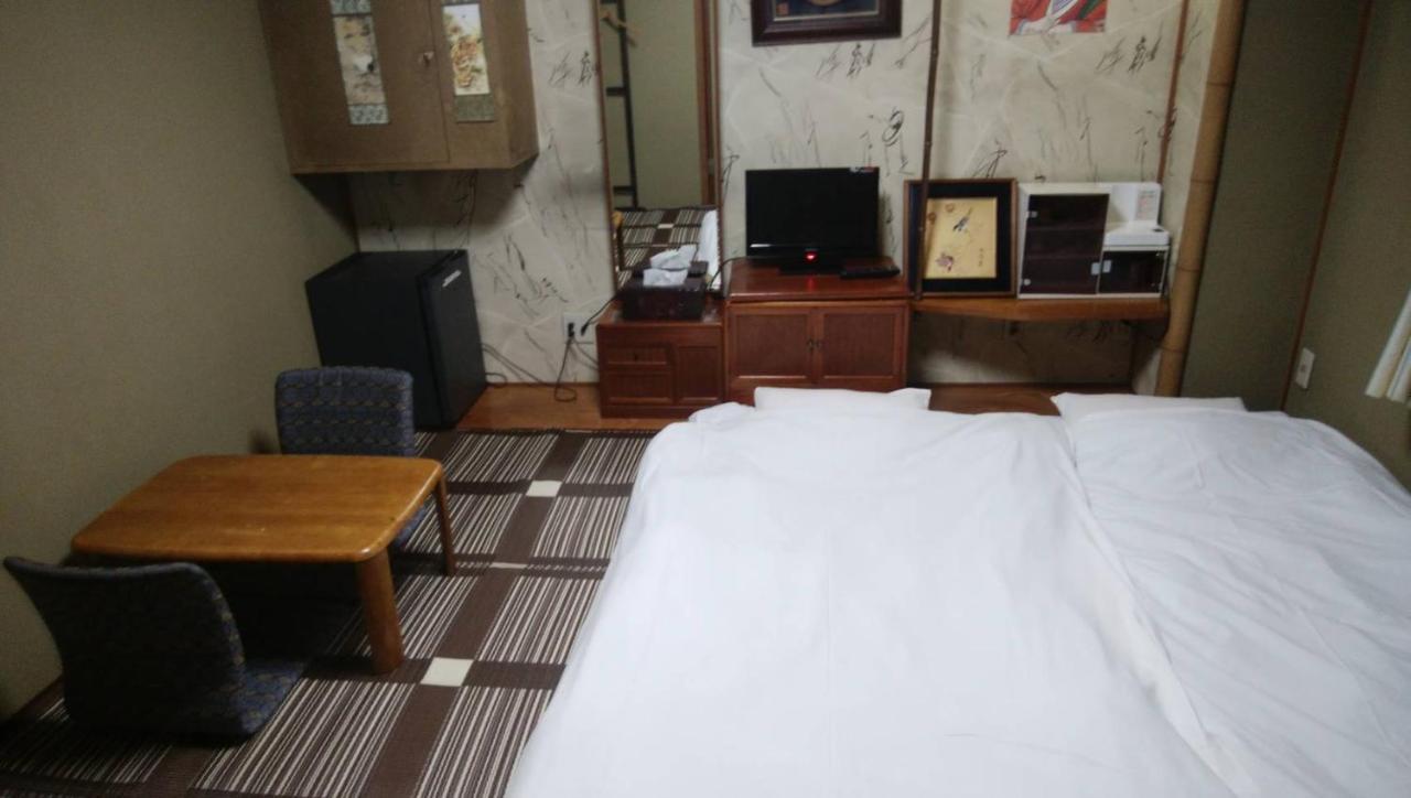 Family & Bakpak Tokyo Hostel Ngoại thất bức ảnh