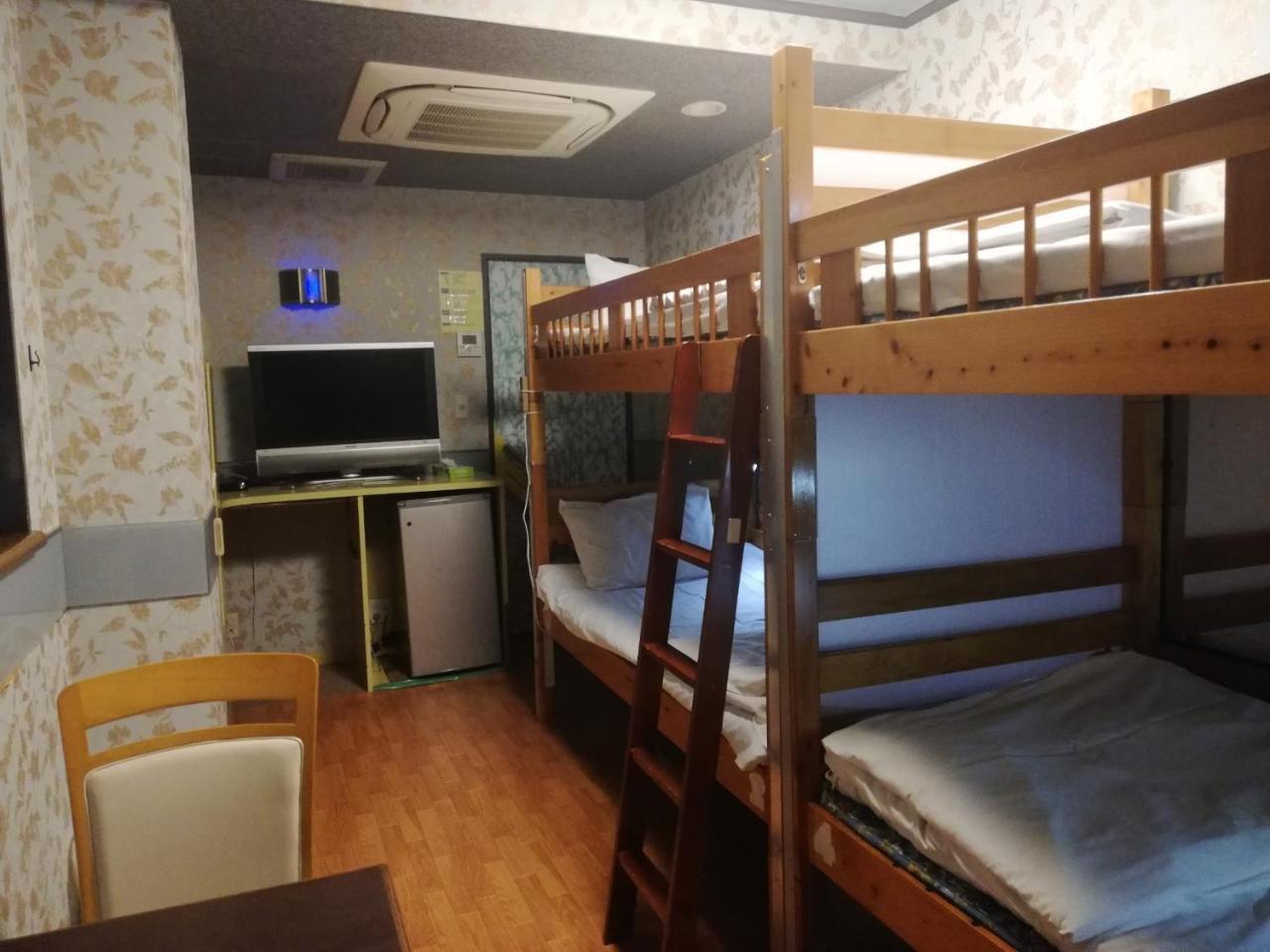 Family & Bakpak Tokyo Hostel Phòng bức ảnh