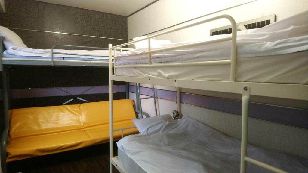 Family & Bakpak Tokyo Hostel Ngoại thất bức ảnh